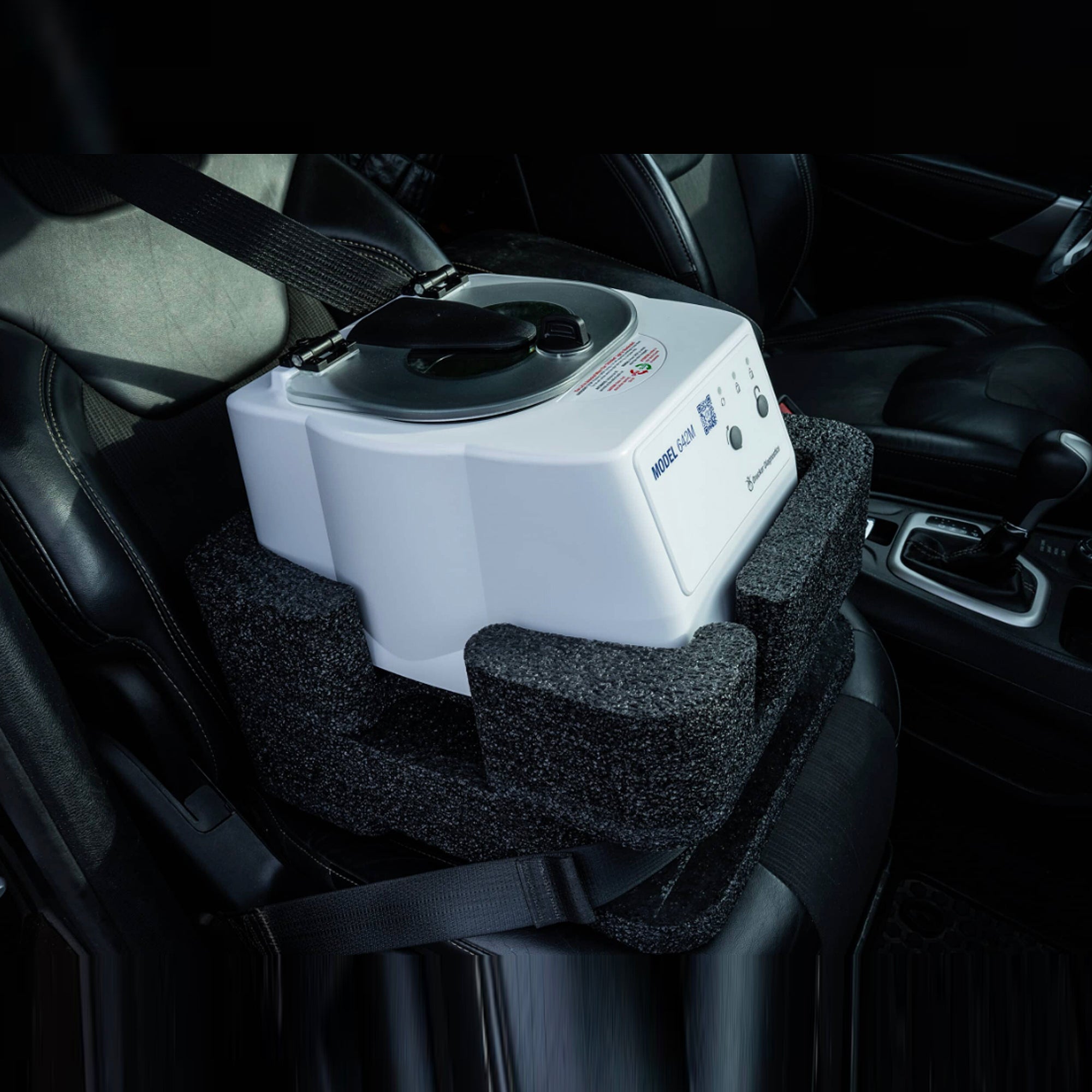 Drucker® Diagnostics 642M Portable Centrifuge w/6 x 10ml Horizontal Rotor, 00-077-009-000